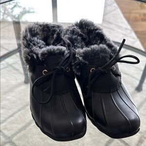 Sperry Women's Black Fur-Lined Shoes